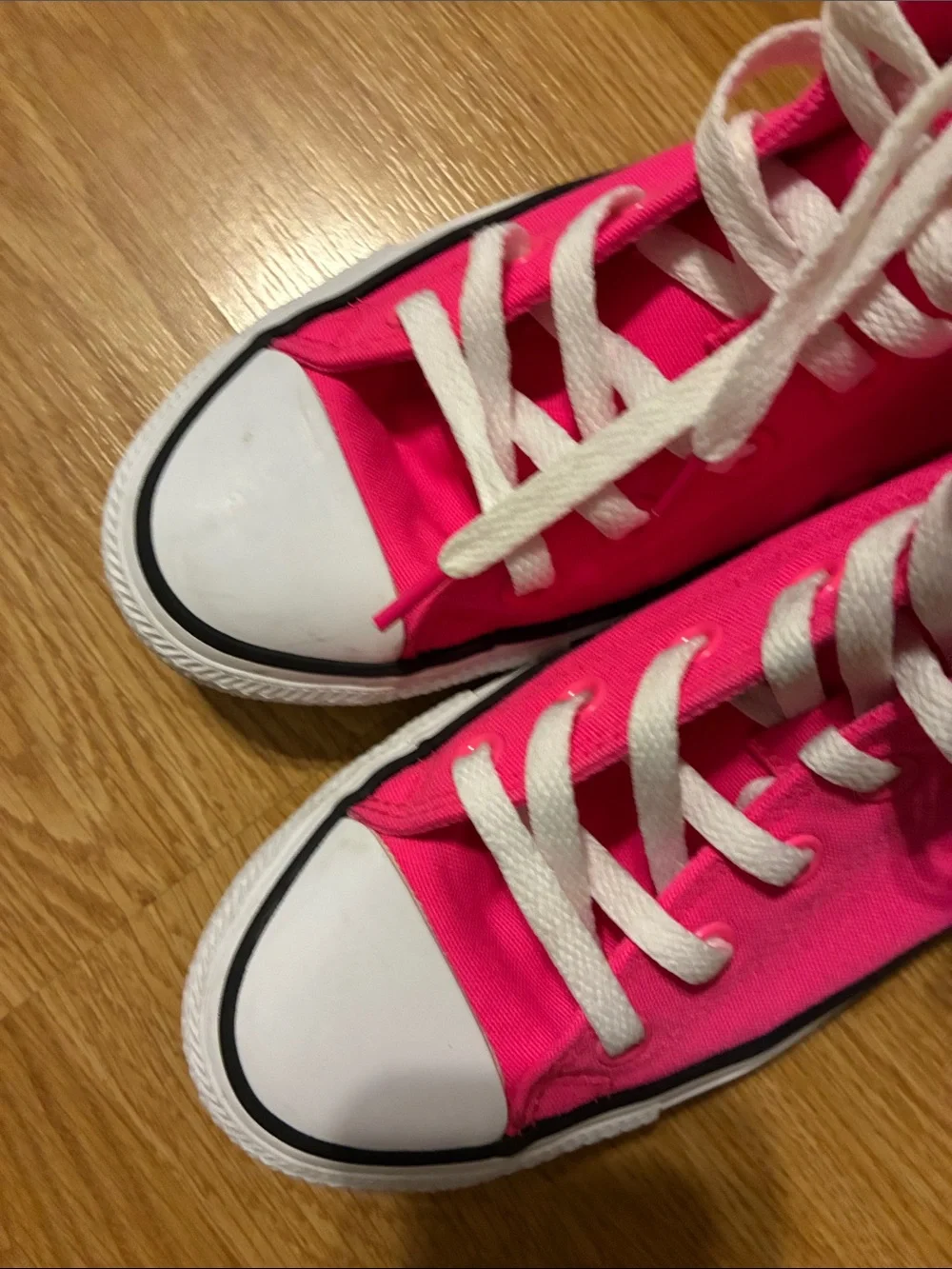 Converse Kids High-Top Sneakers in Bright Pink